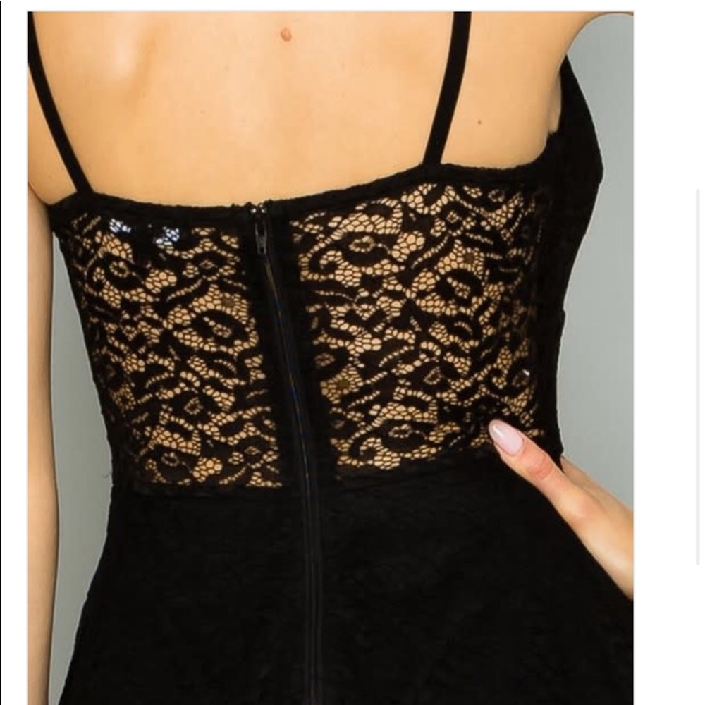 Soft and Sexy lace black dress with stretch.